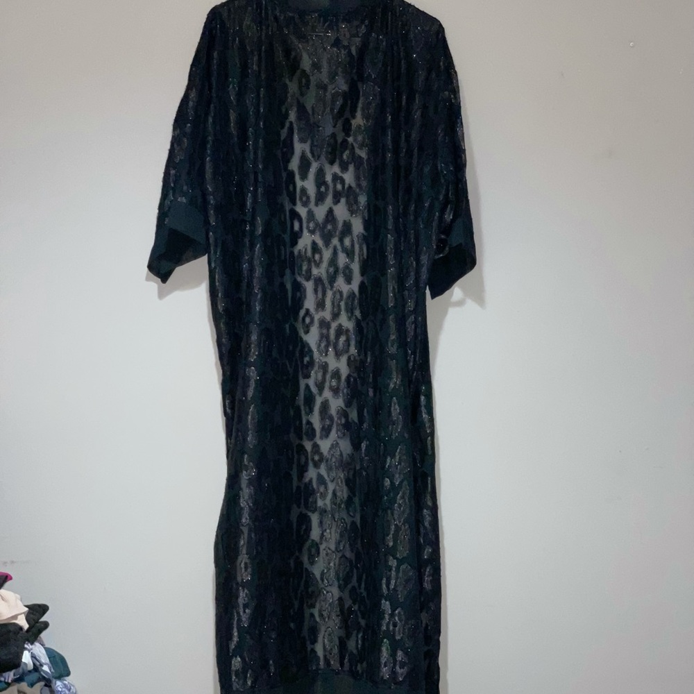 Express Leopard Jacquard Cover-Up - Picture 5 of 9
